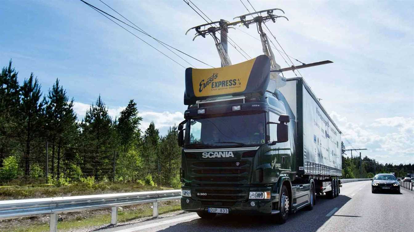 germany opens the first electric road that recharge trucks 2416 big 1