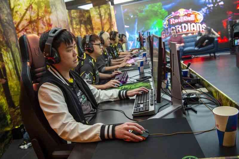 Mineski Crowned Winners of the Inaugural Red Bull Guardians 2 mineski crowned winners of the inaugural red bull guardians 1 1