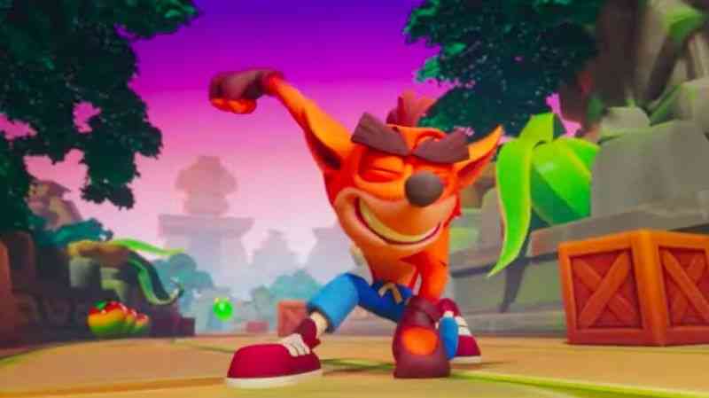 Mobile Runner Game: Crash Bandicoot On the Run