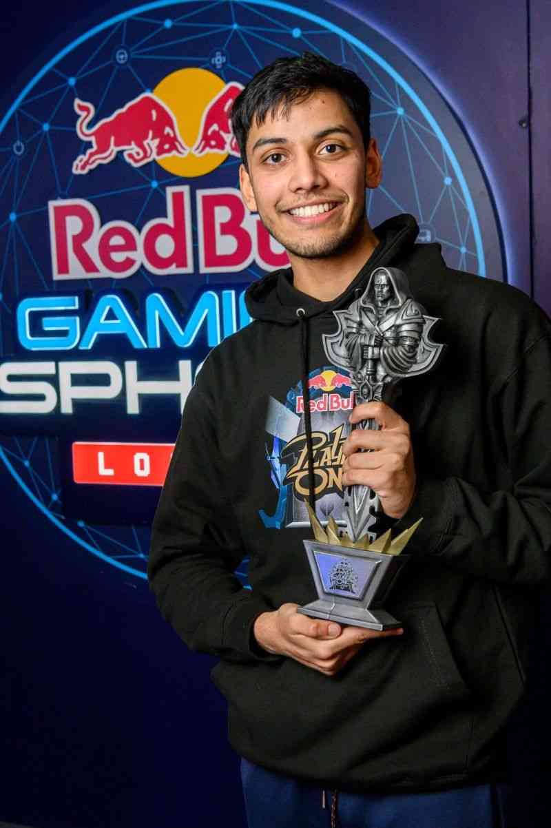 Haseeb ‘BlueSpirits’ Rasool Crowned Red Bull Player One UK Champion 2 red bull 1 1