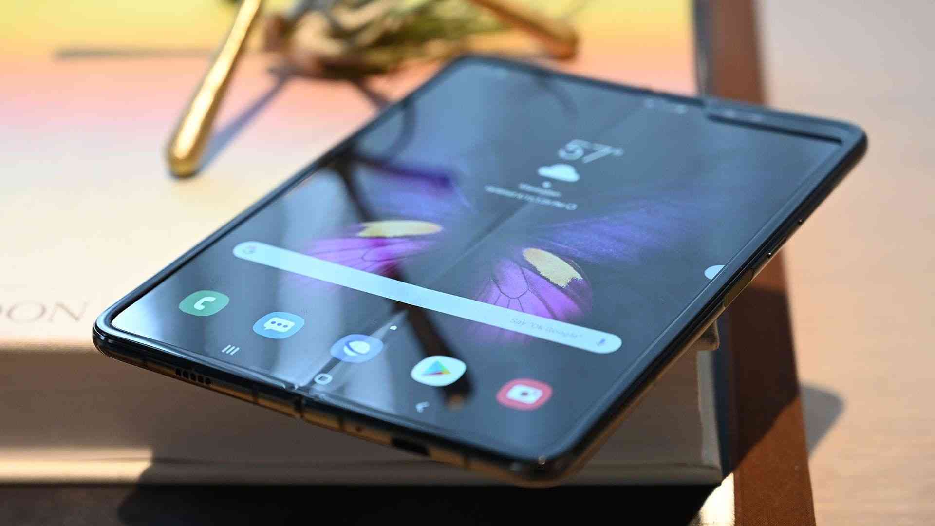 samsung galaxy fold wont be ready for june 2556 big 1