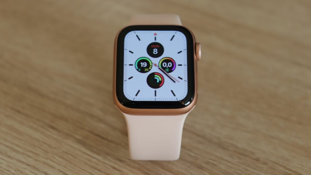 Apple Watch 5 Owners Getting Free Repairs from Apple