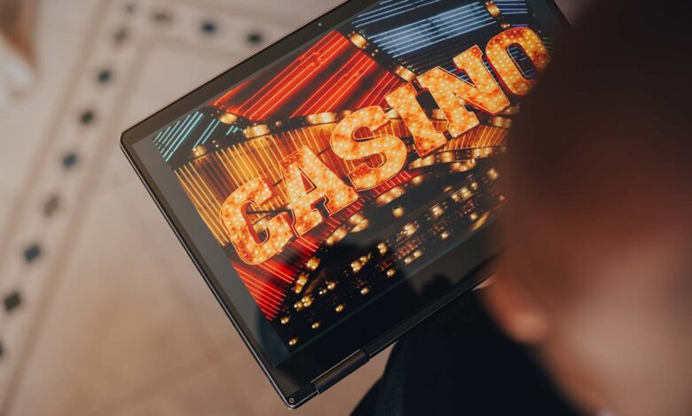 Advantages of Playing at Online Casinos 1 Online Casino